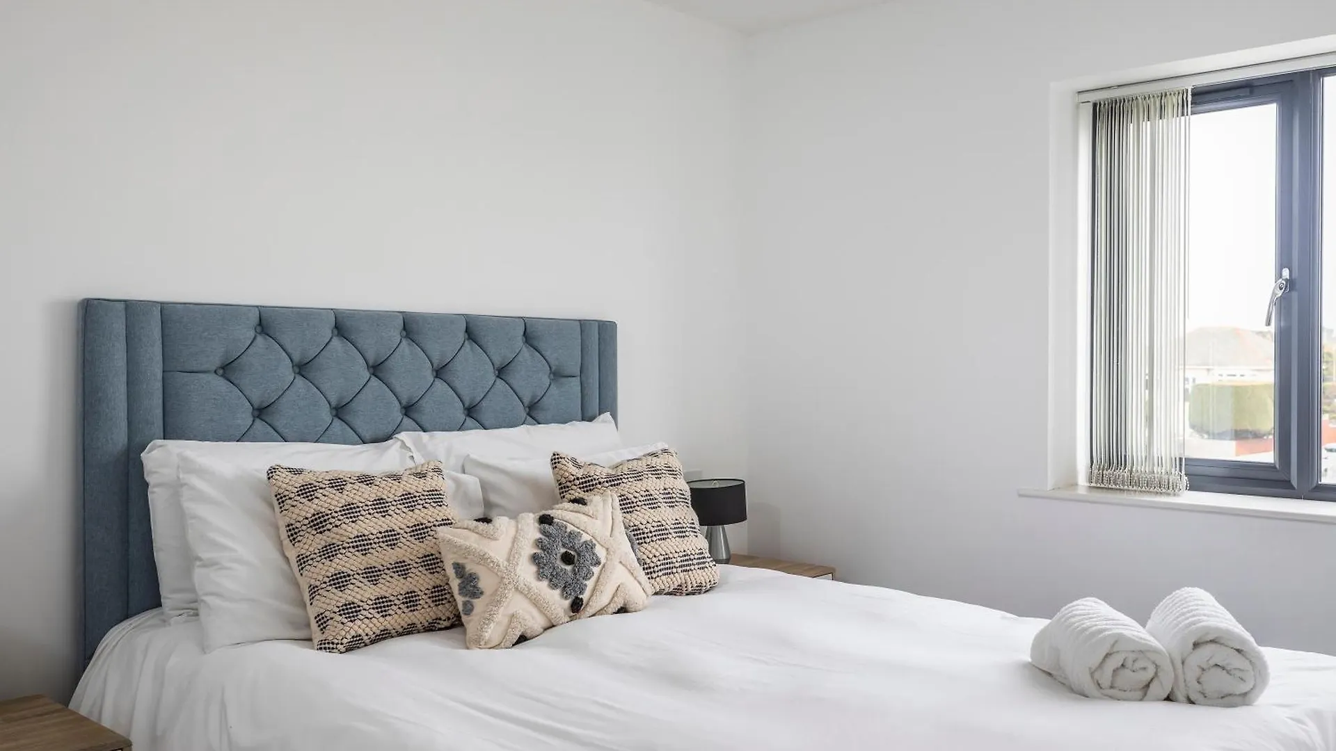Apartment Luxury 3 Bed Apartment- Large Balcony With Seaviews Bournemouth United Kingdom