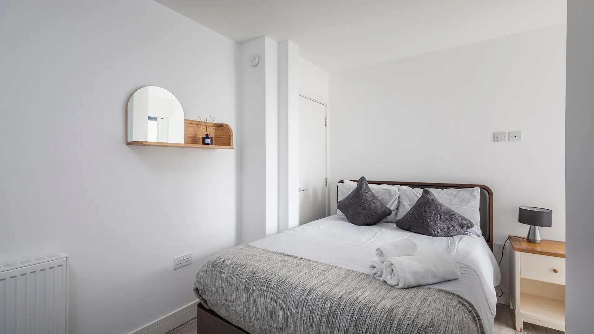 Apartment Luxury 3 Bed Apartment- Large Balcony With Seaviews Bournemouth