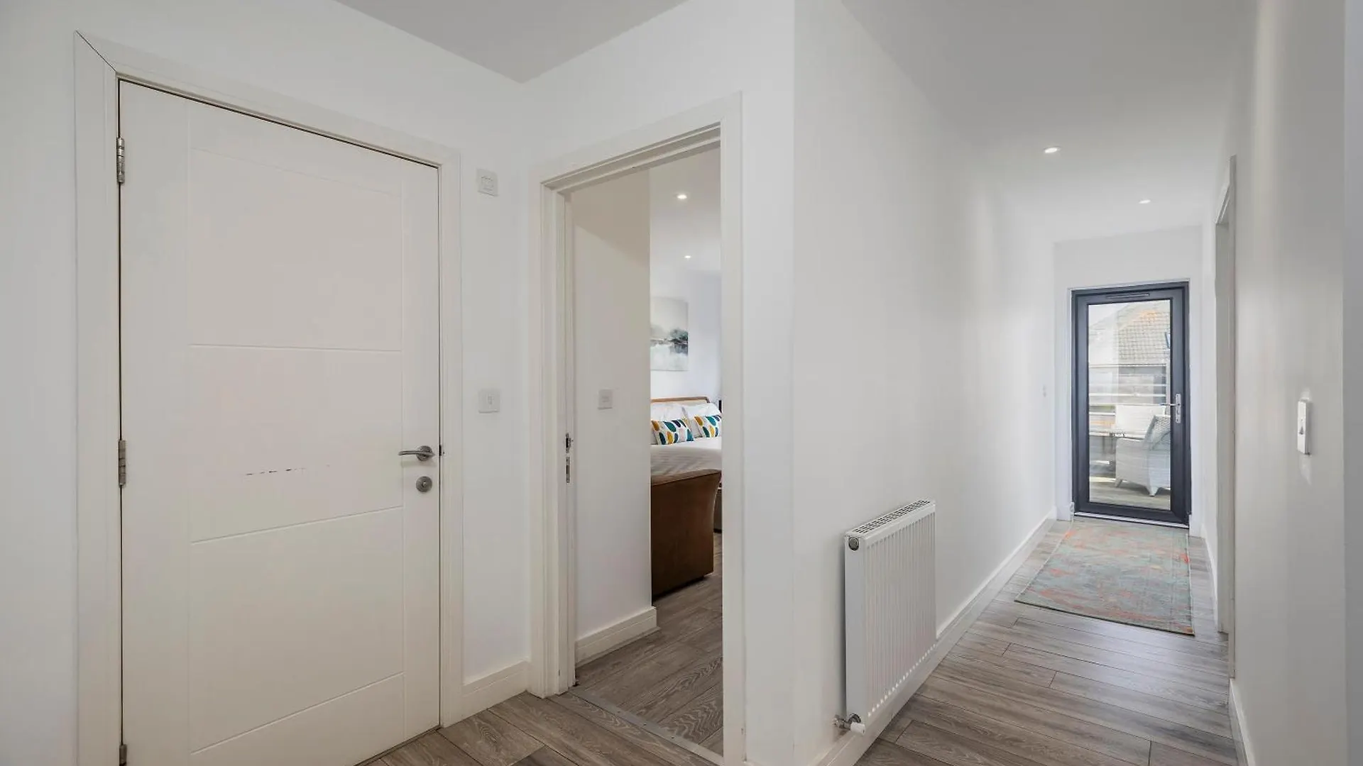 Luxury 3 Bed Apartment- Large Balcony With Seaviews Bournemouth 0*,  United Kingdom