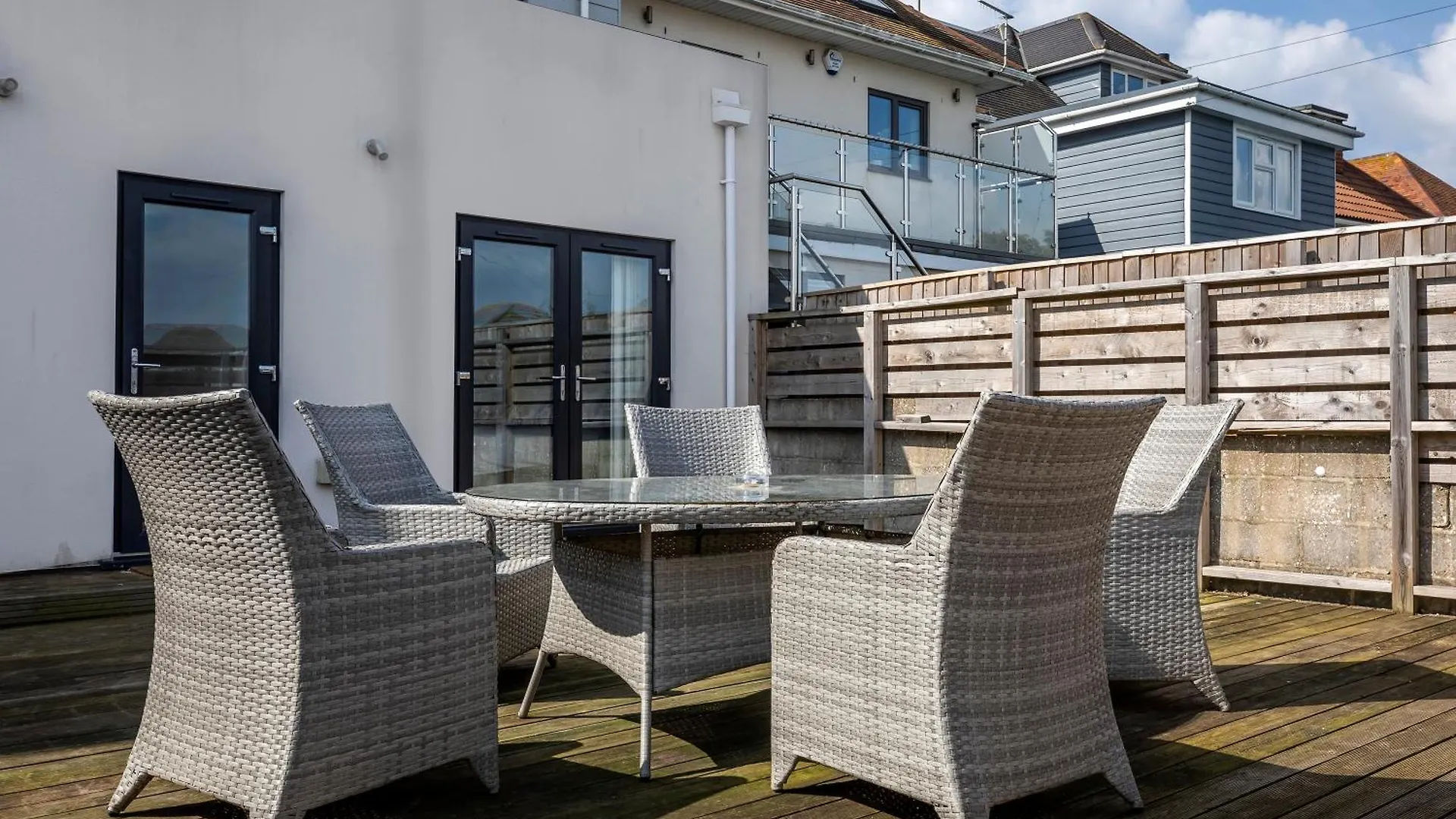 Luxury 3 Bed Apartment- Large Balcony With Seaviews Bournemouth United Kingdom